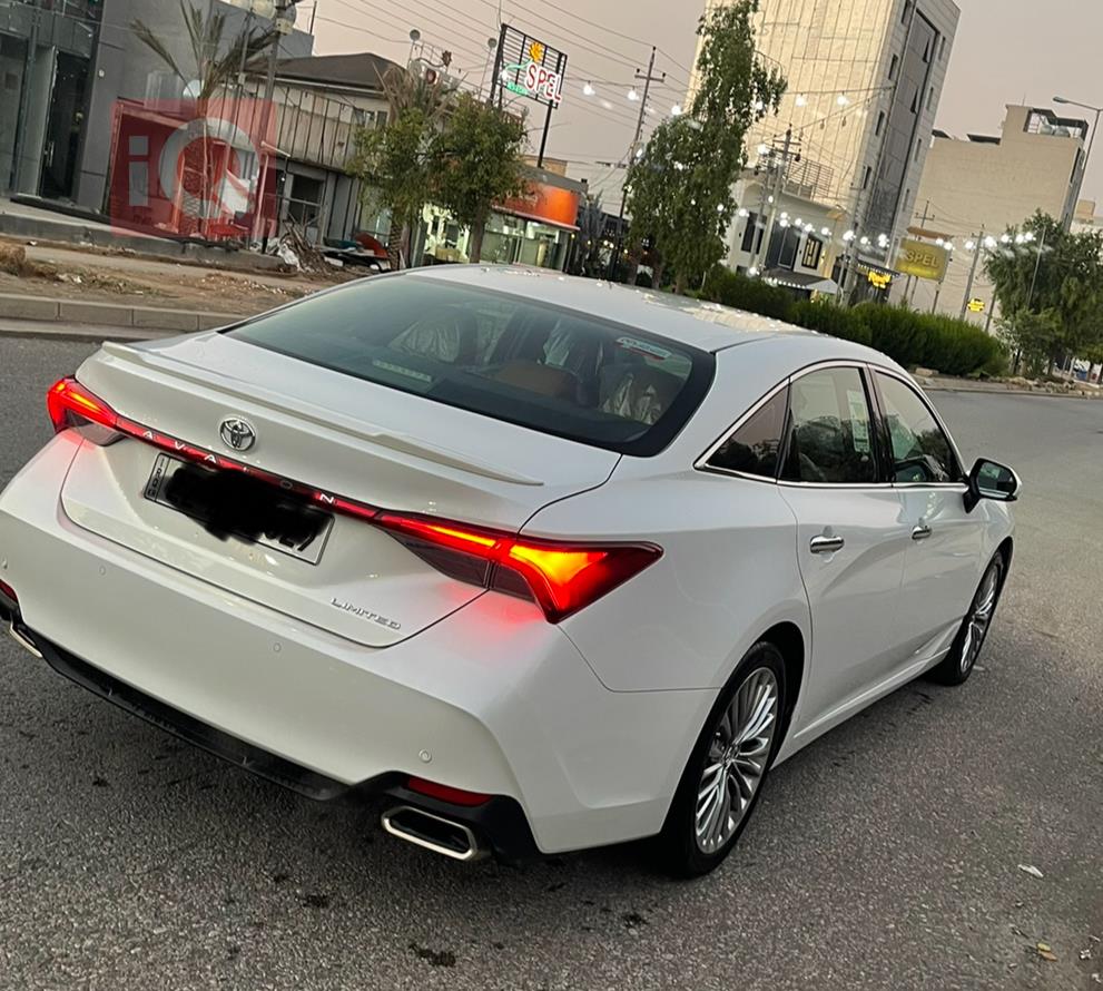 Toyota Avalon